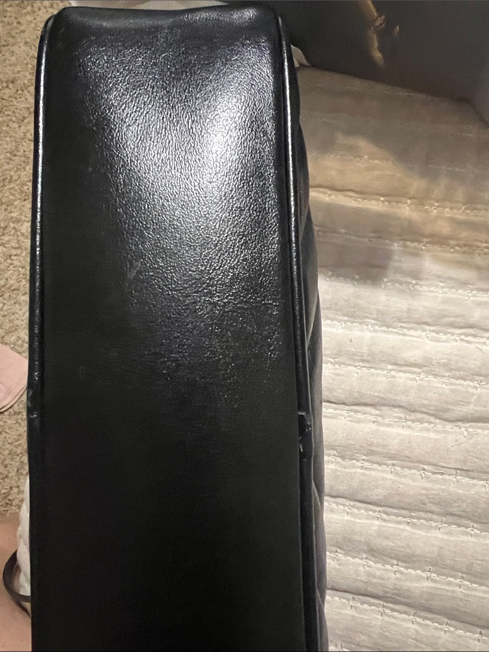 YSL LOU CAMERA BAG IN QUILTED LEATHER BLACK - Picture 6 of 9